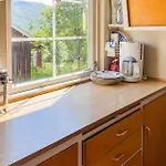 Дом отдыха 2 Bedroom Pet Friendly In