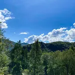 2 Bedroom Pet Friendly In Haddal