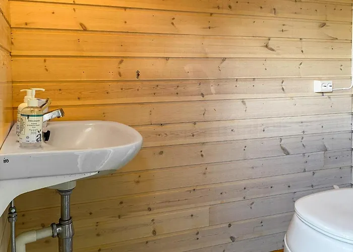 Prázdninový dům 2 Bedroom Pet Friendly In *